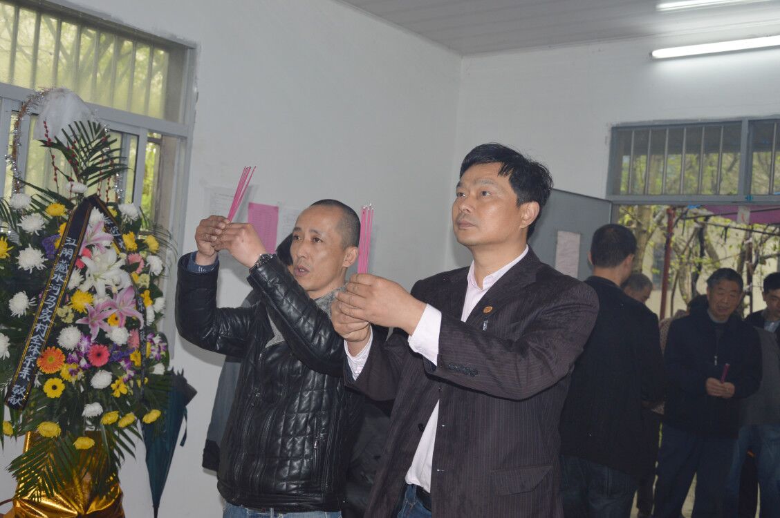 QQ图片20161026231606.jpg