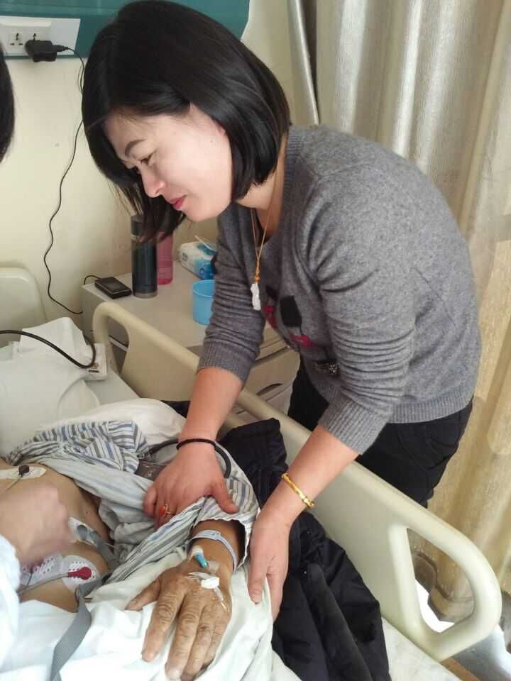 向马氏好儿媳严秀红敬礼！
